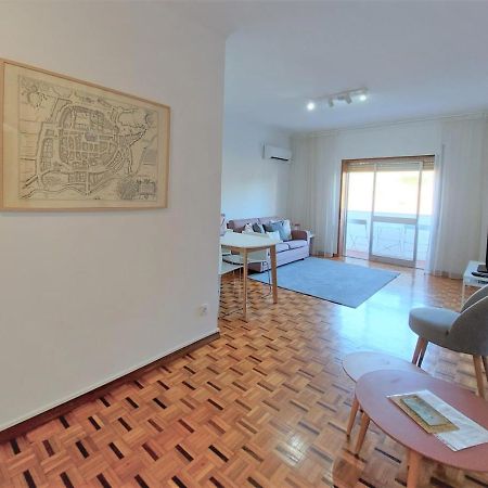Braga Centro - Apartamento Espacoso E Confortavel - Todas As Comodidades Bagian luar foto