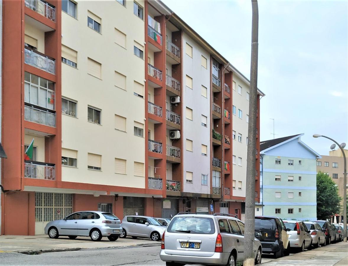 Braga Centro - Apartamento Espacoso E Confortavel - Todas As Comodidades Bagian luar foto