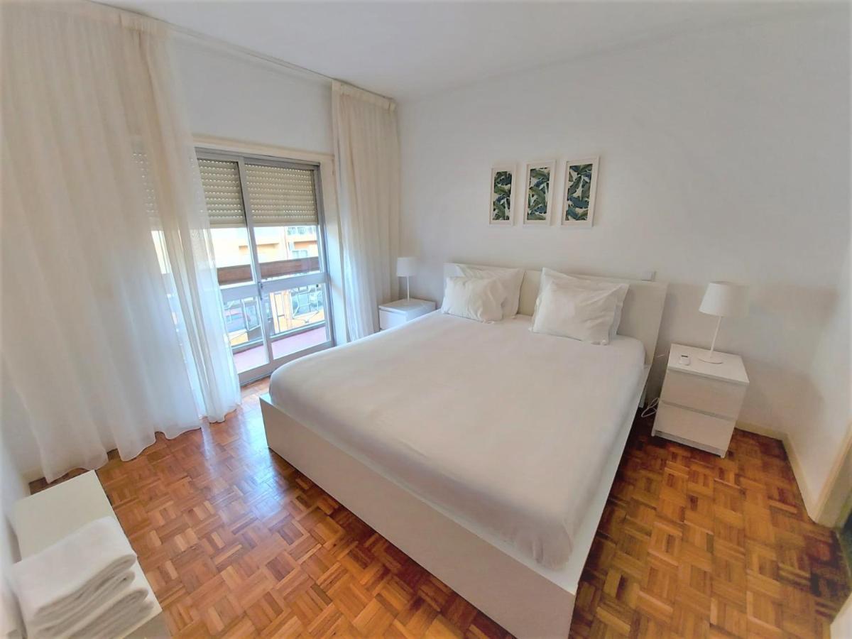 Braga Centro - Apartamento Espacoso E Confortavel - Todas As Comodidades Bagian luar foto