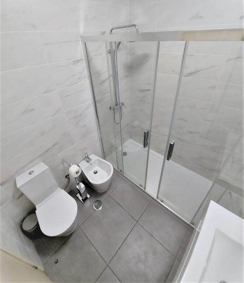 Braga Centro - Apartamento Espacoso E Confortavel - Todas As Comodidades Bagian luar foto
