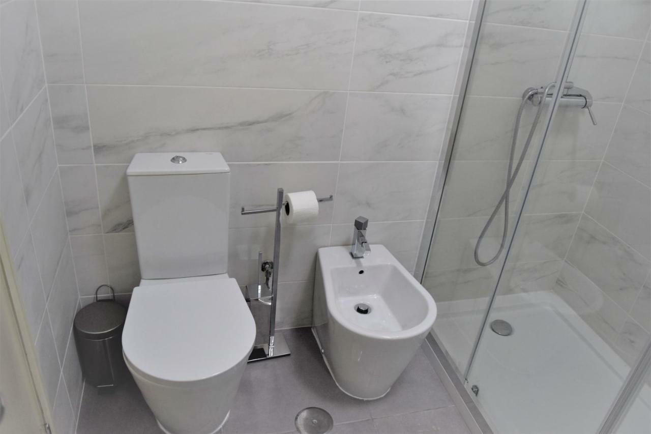 Braga Centro - Apartamento Espacoso E Confortavel - Todas As Comodidades Bagian luar foto