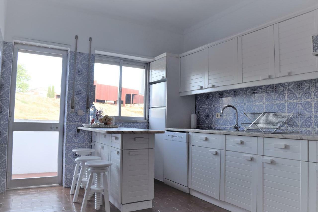 Braga Centro - Apartamento Espacoso E Confortavel - Todas As Comodidades Bagian luar foto